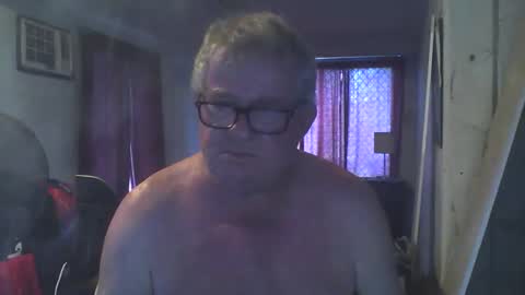 Snapshot of darwincock chatting on 02-21-25, 10:04 darwincock online show from 02-21-25, 10:04