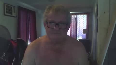 Snapshot of darwincock chatting on 02-23-25, 03:45 darwincock online show from 02-23-25, 03:45