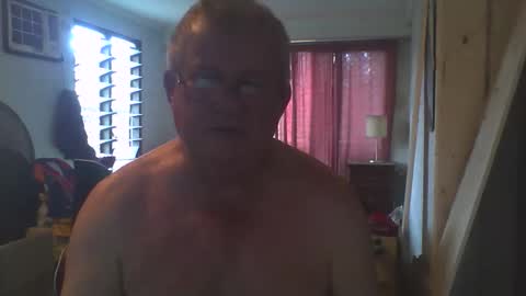 Snapshot of darwincock chatting on 09-20-25, 11:17 darwincock online show from 09-20-25, 11:17