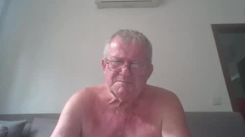 Snapshot of darwincock chatting on 03-27-26, 02:50 darwincock online show from 03-27-26, 02:50