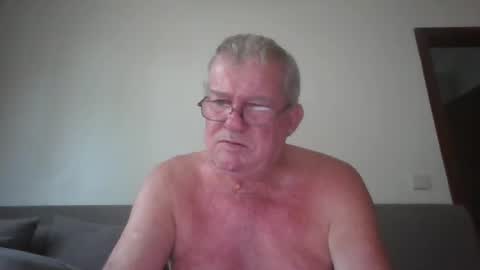 Snapshot of darwincock chatting on 04-07-26, 12:33 darwincock online show from 04-07-26, 12:33