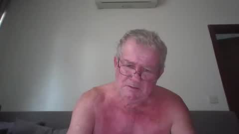 Snapshot of darwincock chatting on 04-26-26, 01:47 darwincock online show from 04-26-26, 01:47