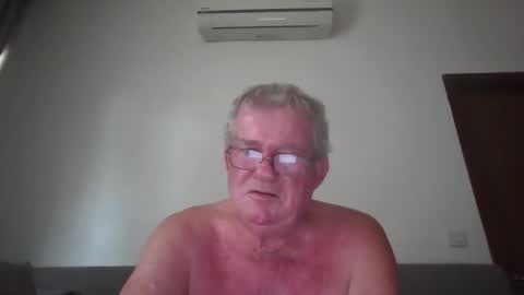 Snapshot of darwincock chatting on 05-07-26, 03:12 darwincock online show from 05-07-26, 03:12