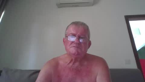 Snapshot of darwincock chatting on 05-16-26, 05:26 darwincock online show from 05-16-26, 05:26