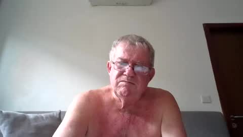 Snapshot of darwincock chatting on 06-22-26, 03:25 darwincock online show from 06-22-26, 03:25
