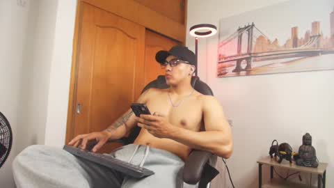 Dash online show from 03-05-26, 12:12