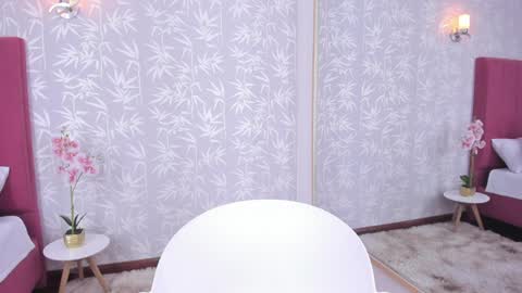 Snapshot of dashanovikov chatting on 01-24-25, 11:59 Dasha online show from 01-24-25, 11:59