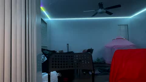 Snapshot of datb0igud chatting on 02-06-25, 08:39 LushLavish online show from 02-06-25, 08:39