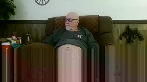 dave571960 online show from 04-15-26, 11:28