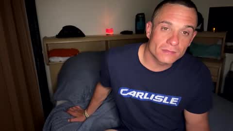 Snapshot of dave875126 chatting on 04-11-26, 02:27 dave875126 online show from 04-11-26, 02:27