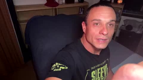 dave875126 online show from 06-03-26, 12:57