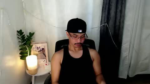 Snapshot of dave_cummers chatting on 04-25-26, 01:41 DAVE online show from 04-25-26, 01:41