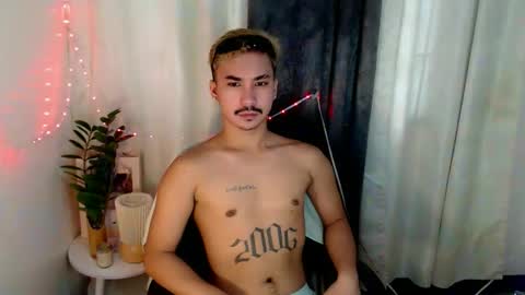 Snapshot of dave_cummers chatting on 05-12-26, 12:30 DAVE online show from 05-12-26, 12:30