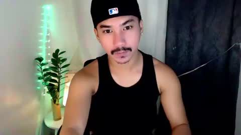 Snapshot of dave_cummers chatting on 05-21-26, 01:45 DAVE online show from 05-21-26, 01:45