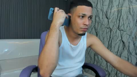 Snapshot of dave_skinnycum420 chatting on 04-07-26, 01:06 dave online show from 04-07-26, 01:06