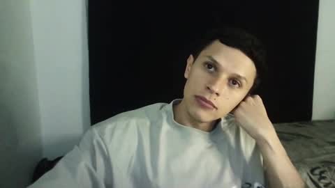 Snapshot of davebroww chatting on 01-24-25, 07:49 Dave Brown online show from 01-24-25, 07:49