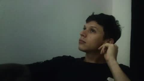 Snapshot of davebroww chatting on 02-09-25, 02:18 Dave Brown online show from 02-09-25, 02:18