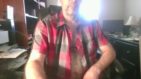 Snapshot of davethebooky chatting on 01-08-26, 05:15 Dave online show from 01-08-26, 05:15