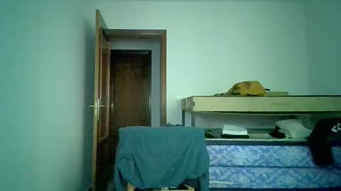 david33333333 online show from 05-18-26, 04:24