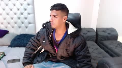 Snapshot of david_bandercock chatting on 01-06-25, 06:25 david_bandercock online show from 01-06-25, 06:25