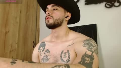 Twitter davidsanctum online show from 04-12-26, 05:56