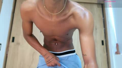 david_hot44 online show from 06-06-26, 03:28