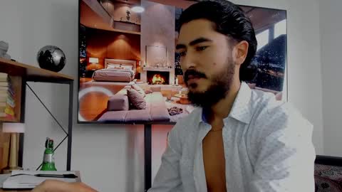 Hey im David that loves to explore and speak their fantasies. Very open talktative and nice. Feel free to chat with me online show from 01-07-25, 02:41
