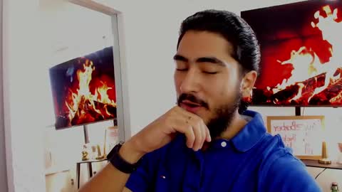 Hey im David that loves to explore and speak their fantasies. Very open talktative and nice. Feel free to chat with me online show from 01-12-25, 03:25