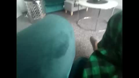 Snapshot of davidf75 chatting on 09-19-25, 07:10 davidf75 online show from 09-19-25, 07:10