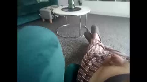 Snapshot of davidf75 chatting on 10-09-25, 08:01 davidf75 online show from 10-09-25, 08:01