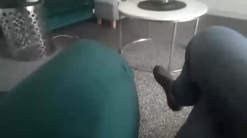 Snapshot of davidf75 chatting on 11-11-25, 12:49 davidf75 online show from 11-11-25, 12:49