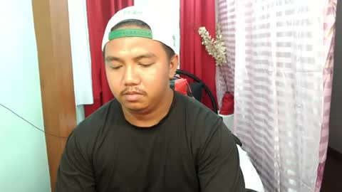 Snapshot of davidhotdesire chatting on 08-01-26, 01:38 davidhotdesire online show from 08-01-26, 01:38