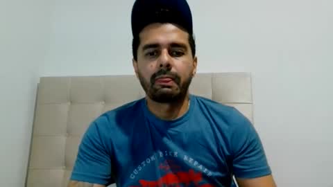 davidmedellin60 online show from 11-17-25, 10:37