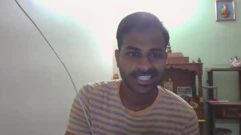 Snapshot of davidvishu975 chatting on 05-10-26, 06:35 Dude97 online show from 05-10-26, 06:35