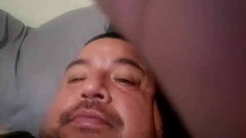 Snapshot of davidzhere222800 chatting on 02-05-25, 08:00 davidzhere222800 online show from 02-05-25, 08:00