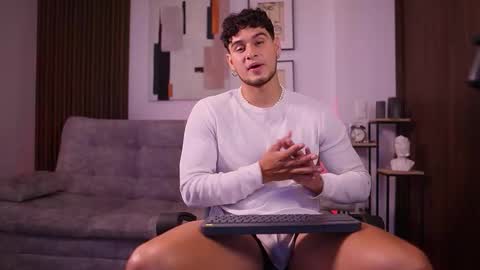 Davies brown    schedule 12pm to 5pm col time online show from 12-17-25, 08:04