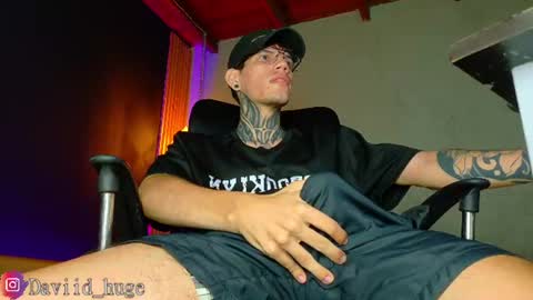 daviid_huge online show from 06-11-26, 07:06