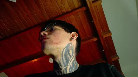 daviid_huge online show from 06-13-26, 08:23