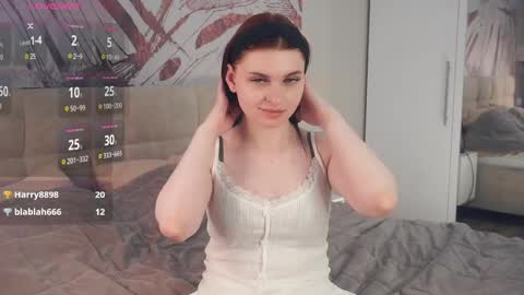 Snapshot of davinagreengo chatting on 05-07-26, 10:37 Louise online show from 05-07-26, 10:37
