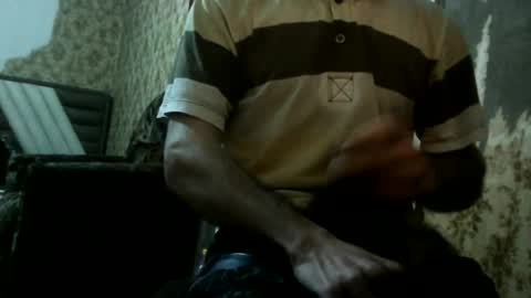 Snapshot of davitaa3434 chatting on 06-13-26, 06:39 davitaa3434 online show from 06-13-26, 06:39