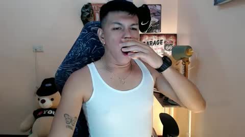 Snapshot of dax_x chatting on 01-07-25, 09:46 JC LOVER BOY online show from 01-07-25, 09:46