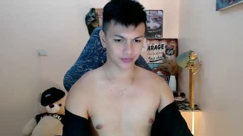 Snapshot of dax_x chatting on 01-28-25, 02:11 JC LOVER BOY online show from 01-28-25, 02:11