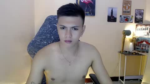 Snapshot of dax_x chatting on 02-16-25, 01:36 JC LOVER BOY online show from 02-16-25, 01:36