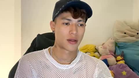 Snapshot of daxonreyy_ chatting on 03-26-26, 07:03 Daxon online show from 03-26-26, 07:03