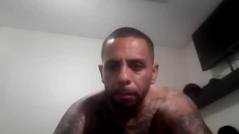 Snapshot of daynnight22 chatting on 11-29-25, 09:51 daynnight22 online show from 11-29-25, 09:51