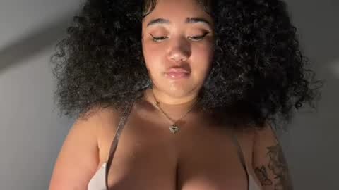 Snapshot of dayqueen1 chatting on 07-14-26, 10:21 dayqueen1 online show from 07-14-26, 10:21