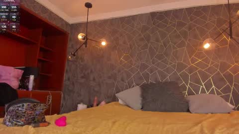 DAYRA ANGELS online show from 10-27-25, 06:12