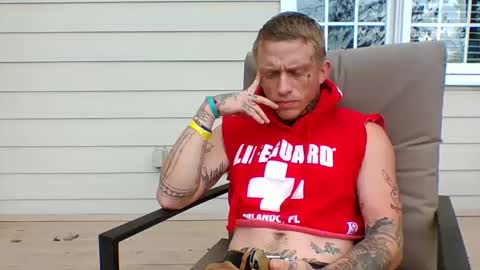 Snapshot of daytonadalton chatting on 02-08-25, 04:14 Daytona Dalton online show from 02-08-25, 04:14