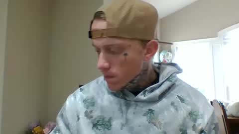 Snapshot of daytonadalton chatting on 02-10-25, 01:55 Daytona Dalton online show from 02-10-25, 01:55