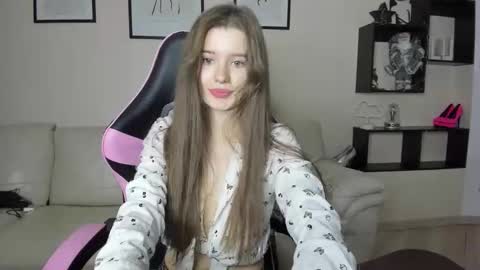 dazdrasmigdasue online show from 01-19-25, 05:49